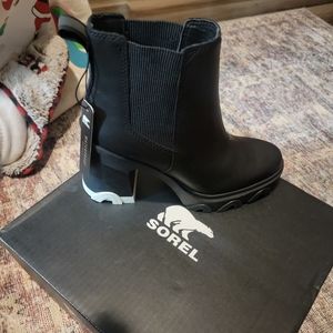 Sorel Brex heel chelsea waterproof boot